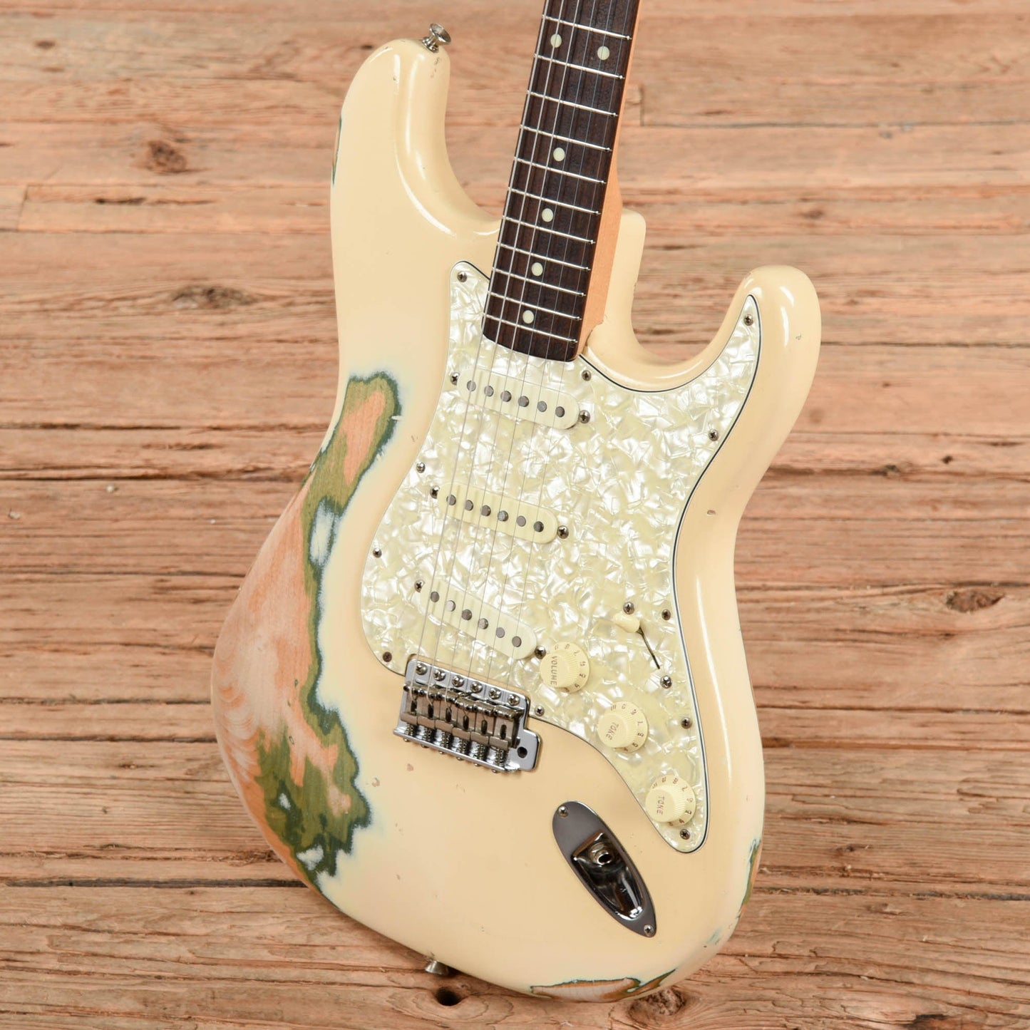 Fender Japan Stratocaster White 1986 Electric Guitars / Solid Body