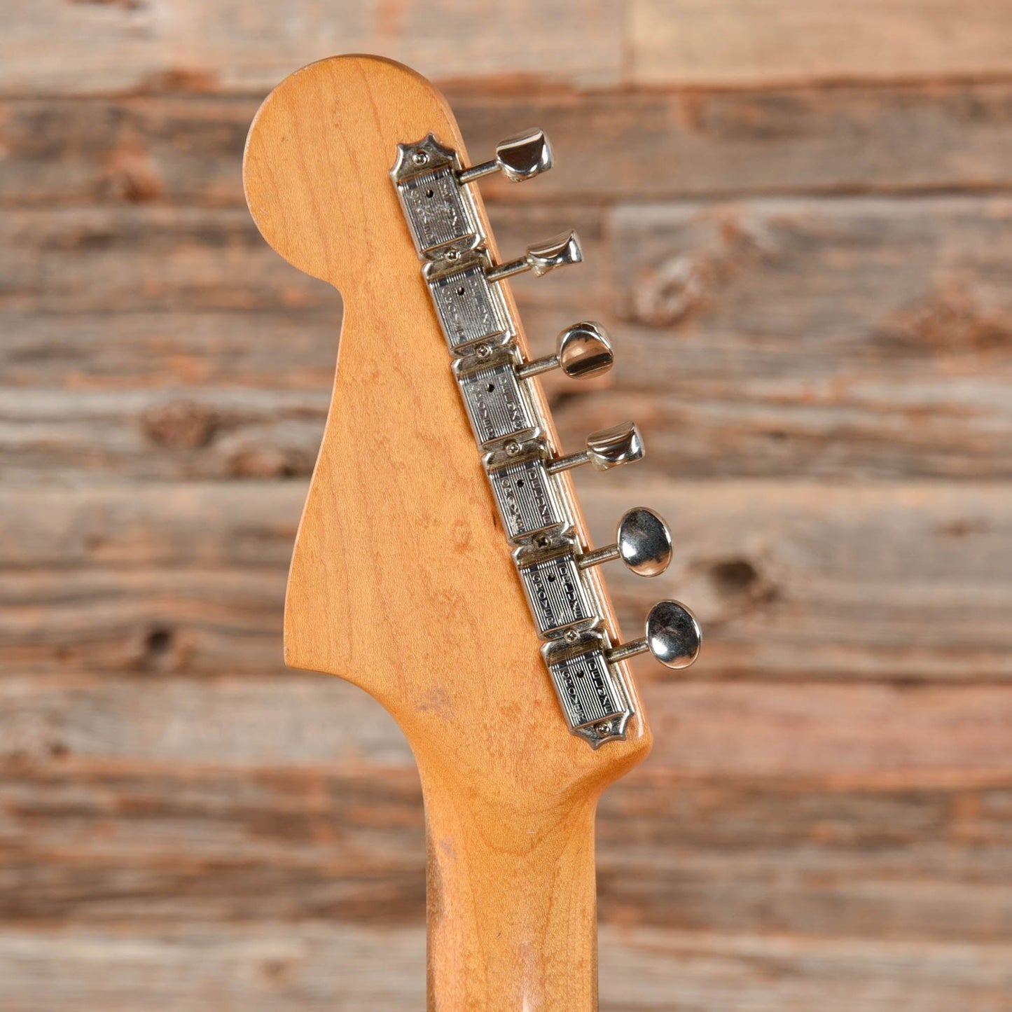 Fender Jazzmaster Aged Gold Refin 1960 Electric Guitars / Solid Body