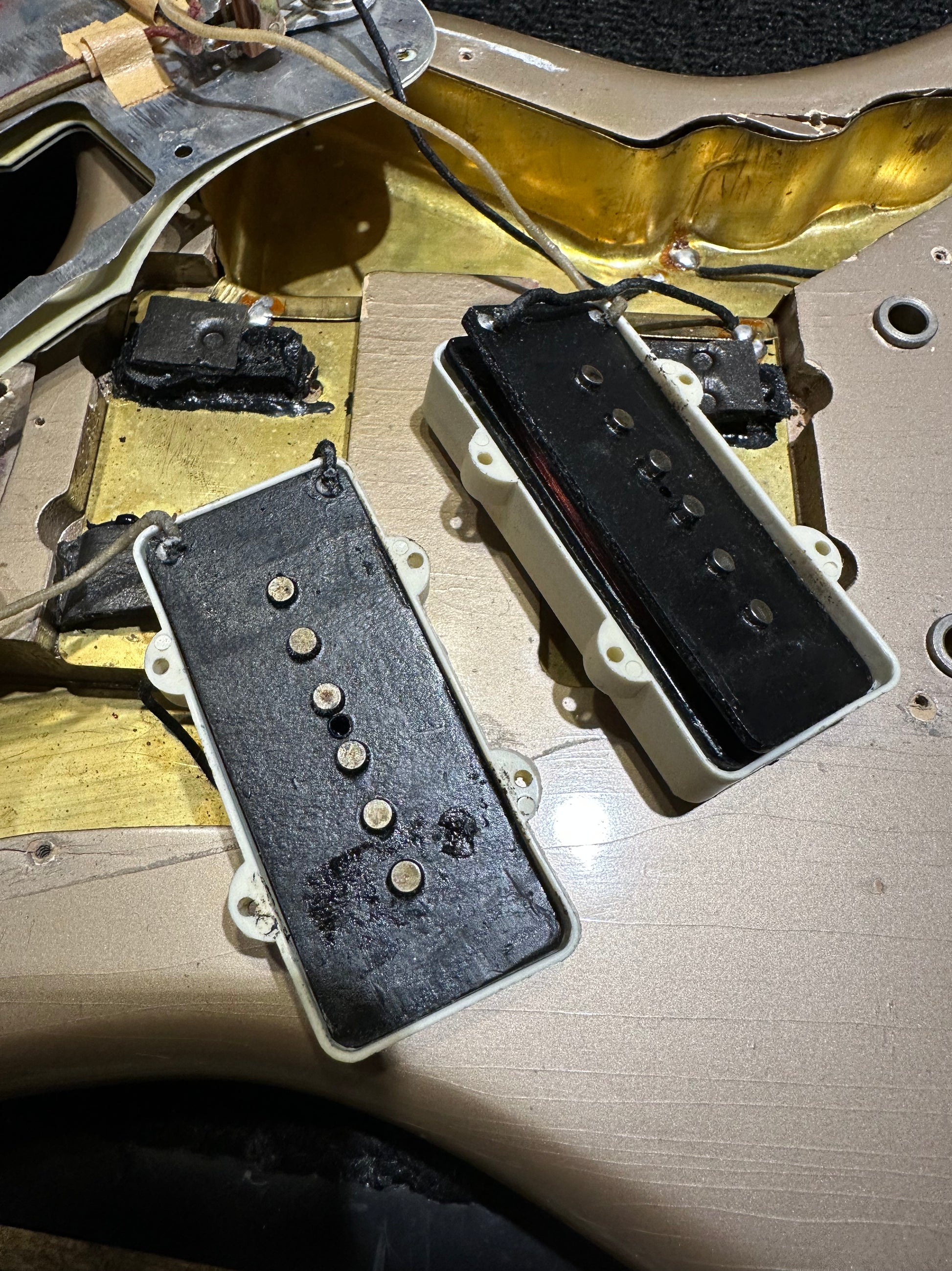 Fender Jazzmaster Shoreline Gold 1964 Electric Guitars / Solid Body