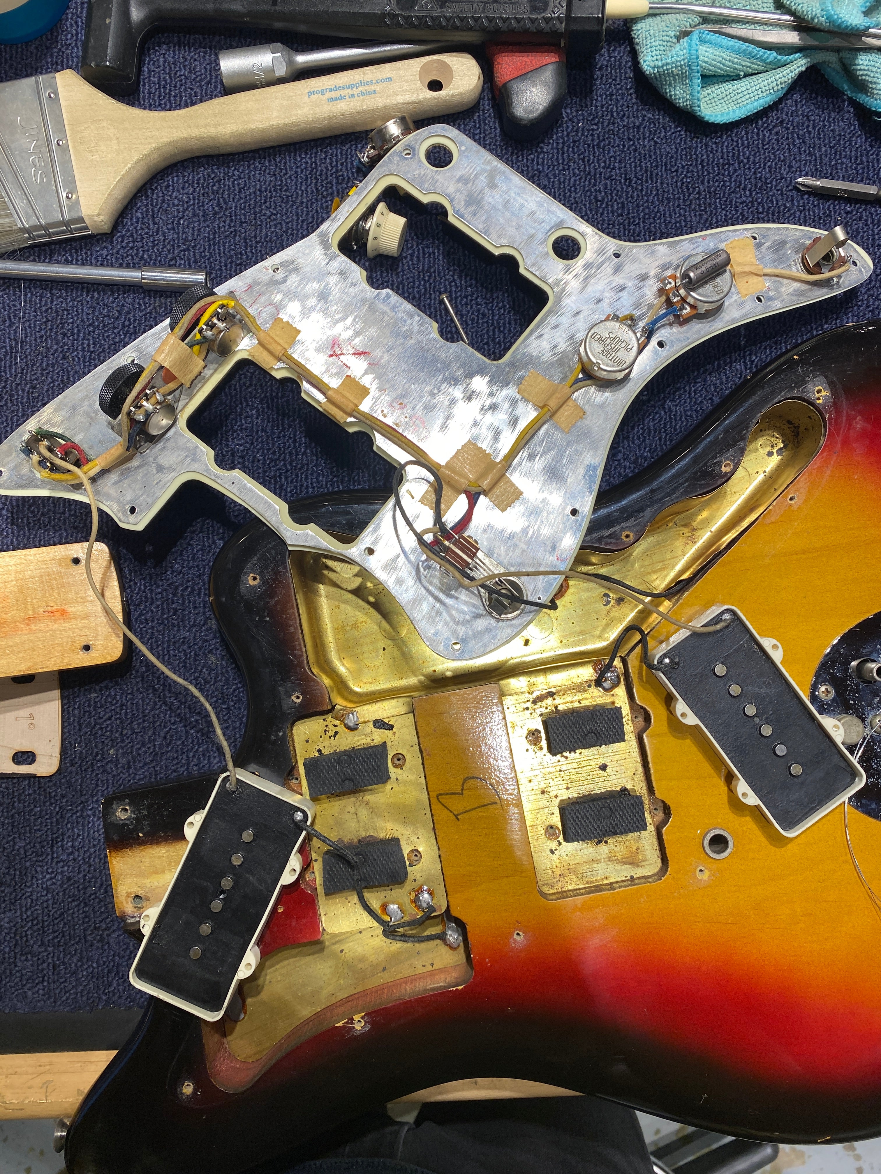 Fender Jazzmaster Sunburst 1963 Electric Guitars / Solid Body