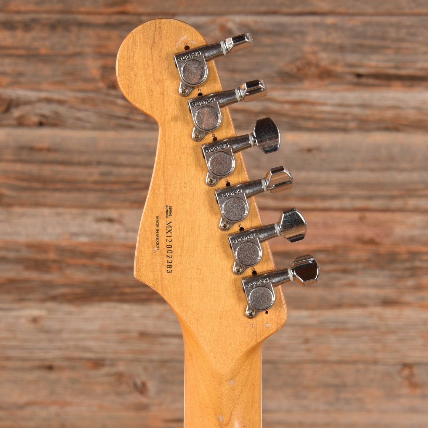 Fender Kurt Cobain Road Worn Jaguar Sunburst 2012 Electric Guitars / Solid Body