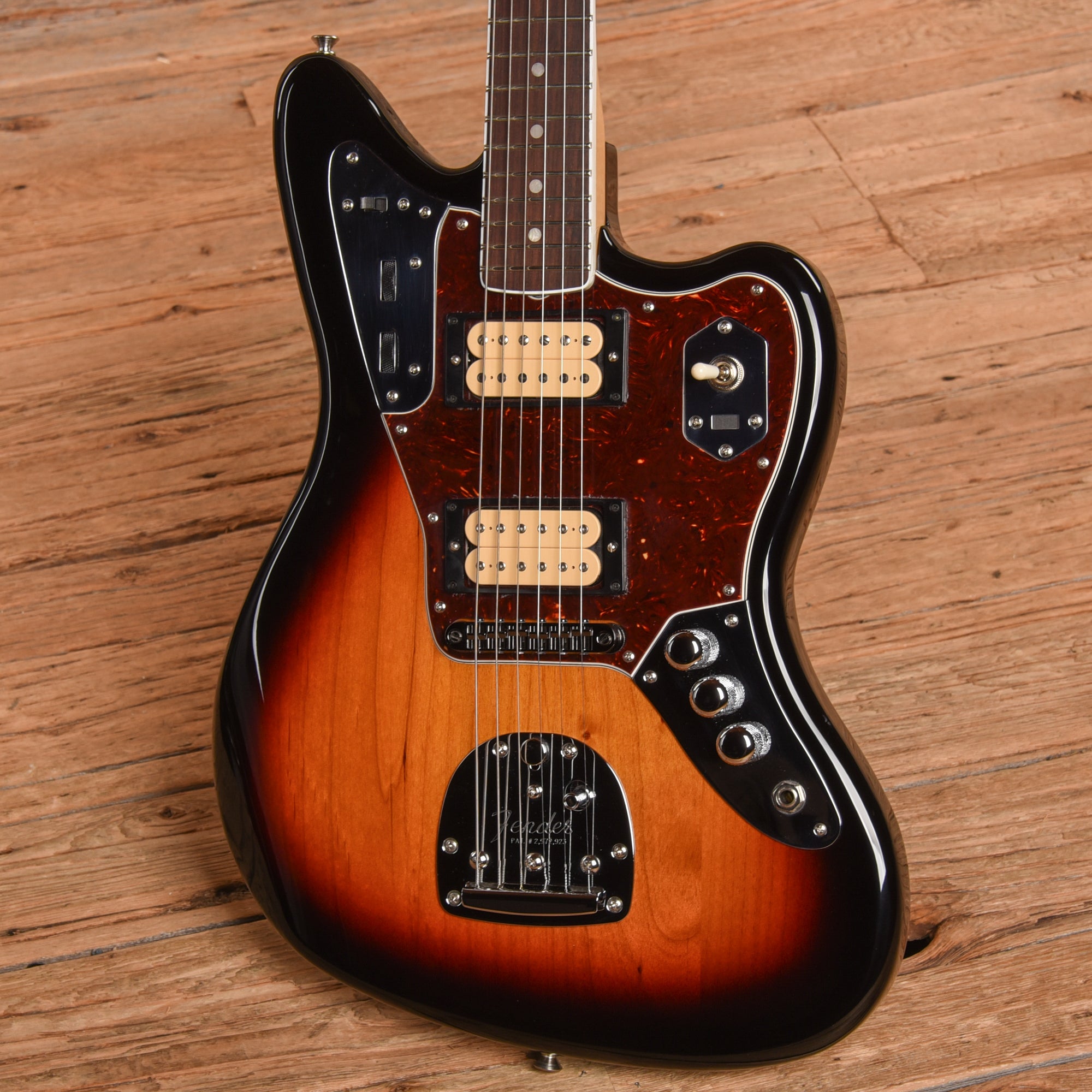 Fender Kurt Cobain Signature Jaguar Sunburst 2020 Electric Guitars / Solid Body