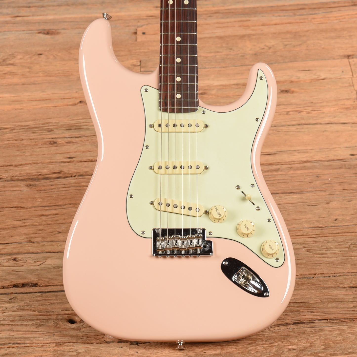 Fender Limited Edition American Professional II Stratocaster w/Rosewood Neck Shell Pink 2021 Electric Guitars / Solid Body