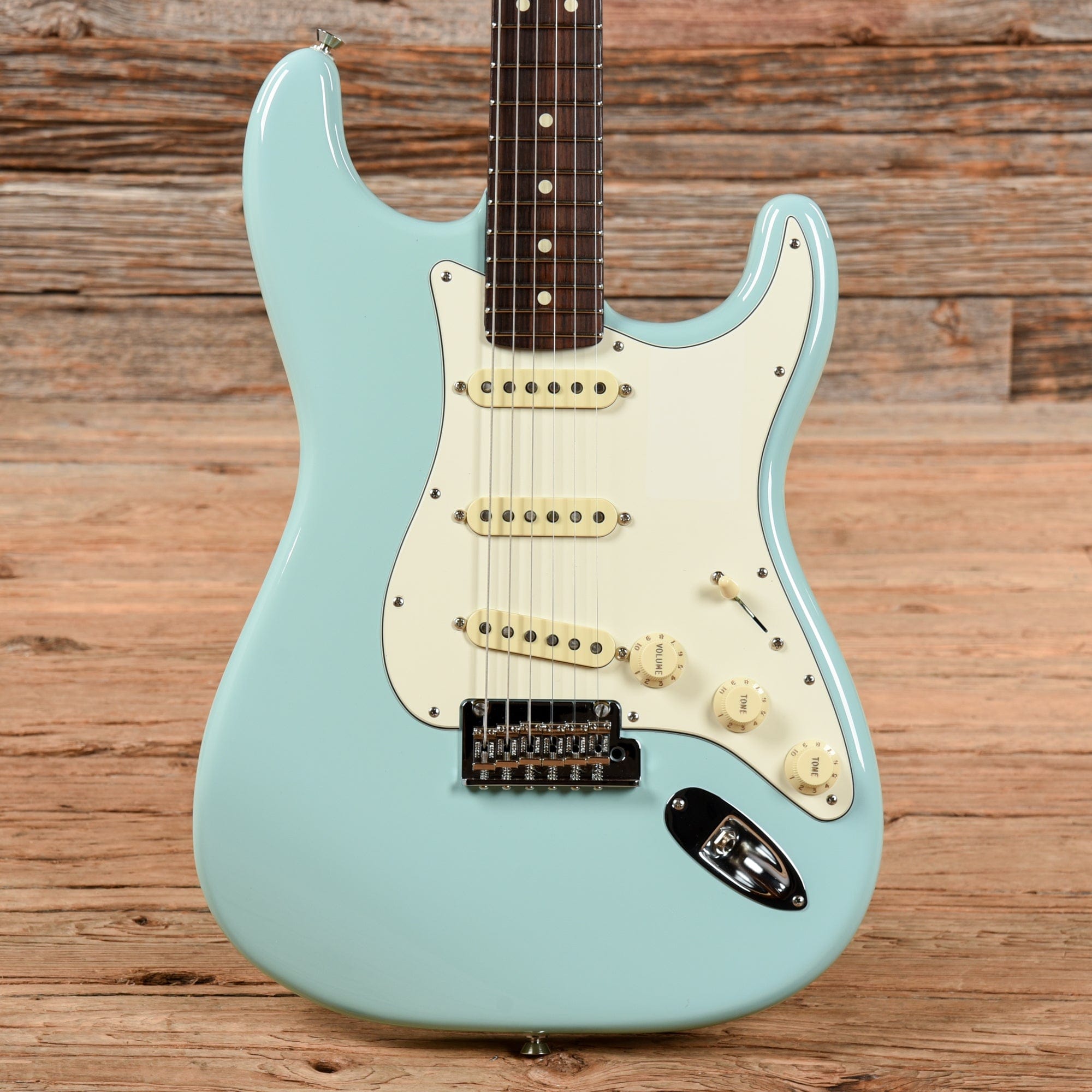 Fender Limited Edition American Professional Stratocaster with Rosewood Neck Sonic Blue 2019 Electric Guitars / Solid Body