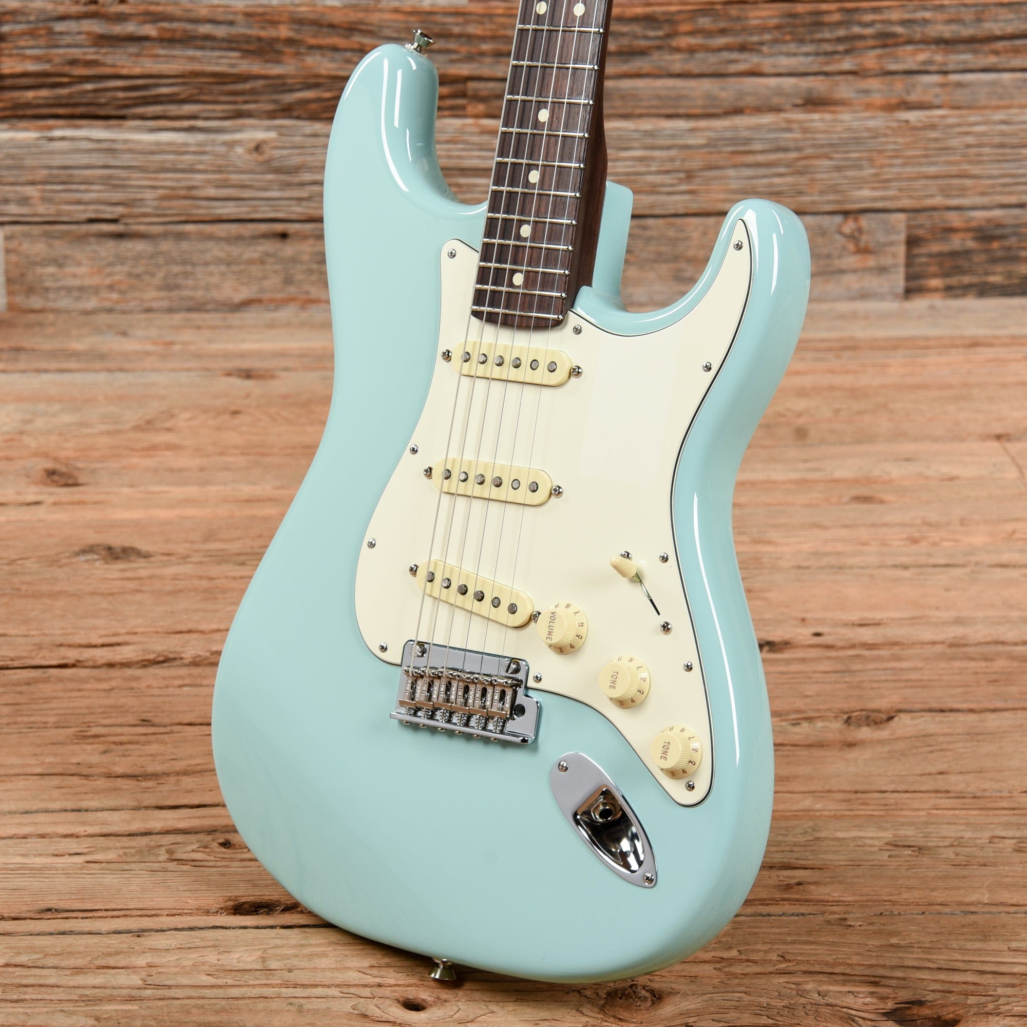 Fender Limited Edition American Professional Stratocaster with Rosewood Neck Sonic Blue 2019 Electric Guitars / Solid Body
