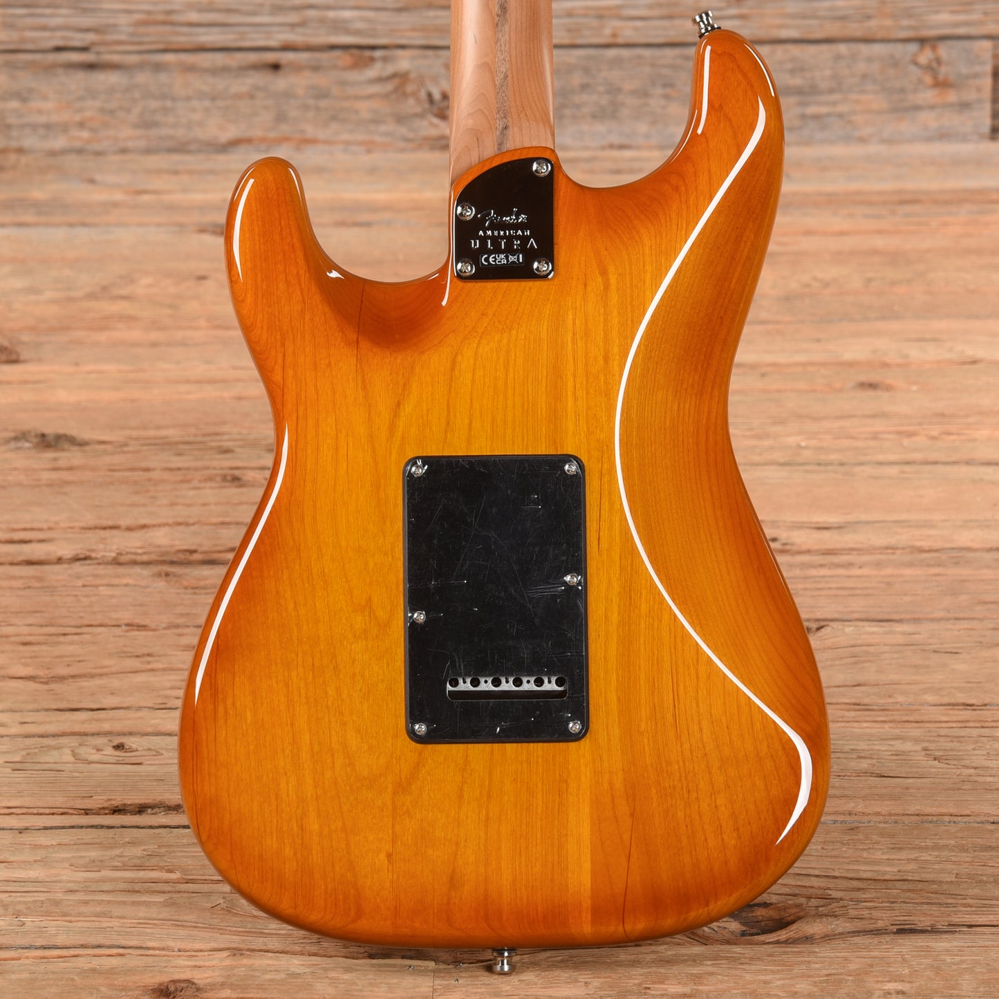 Fender Limited Edition American Ultra Stratocaster Honey Burst 2024 Electric Guitars / Solid Body
