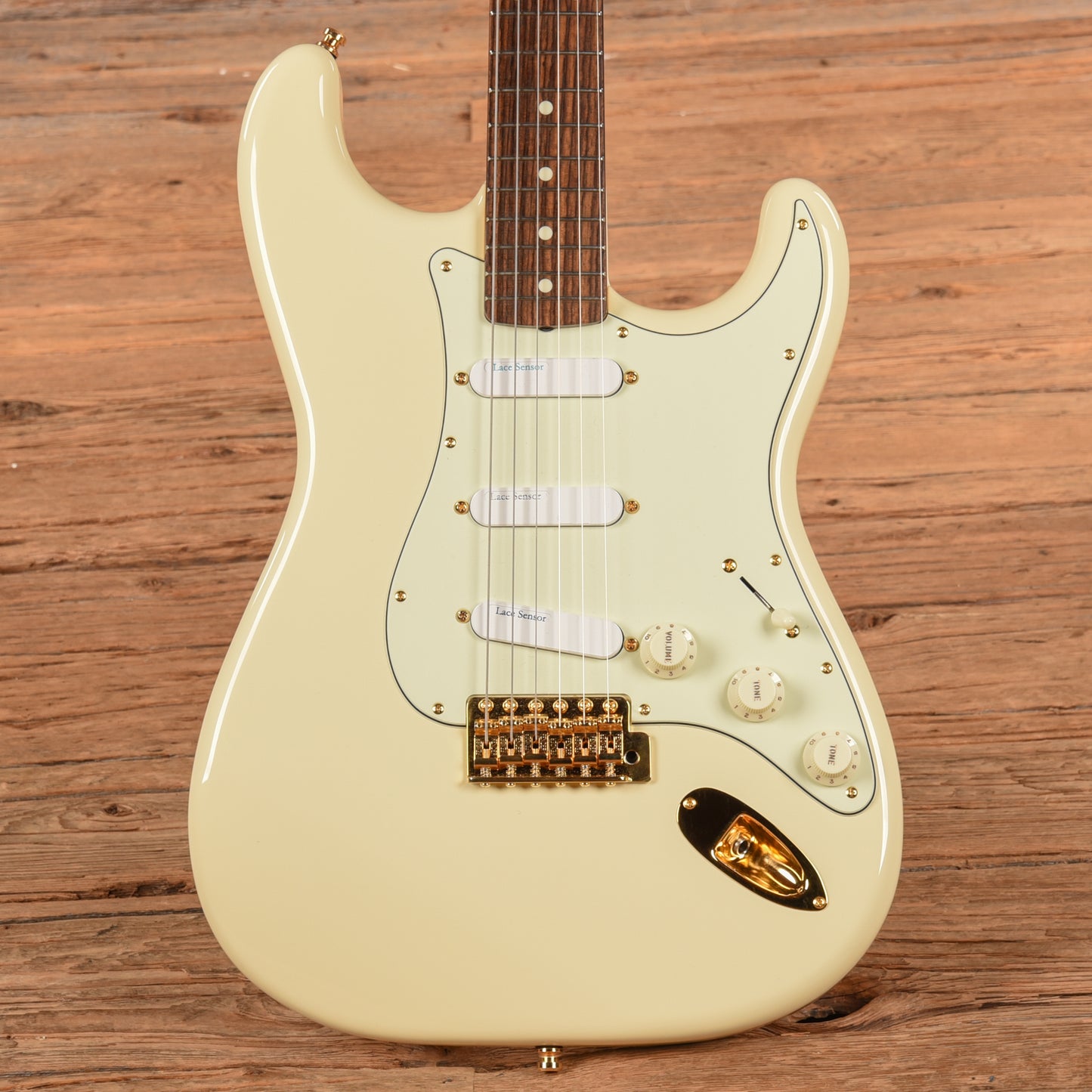 Fender Limited Edition "Daybreak" Stratocaster Olympic White 2019 Electric Guitars / Solid Body
