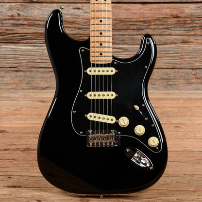 Fender Limited Edition Player Stratocaster Black 2019 Electric Guitars / Solid Body