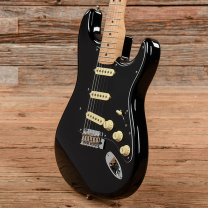 Fender Limited Edition Player Stratocaster Black 2019 Electric Guitars / Solid Body