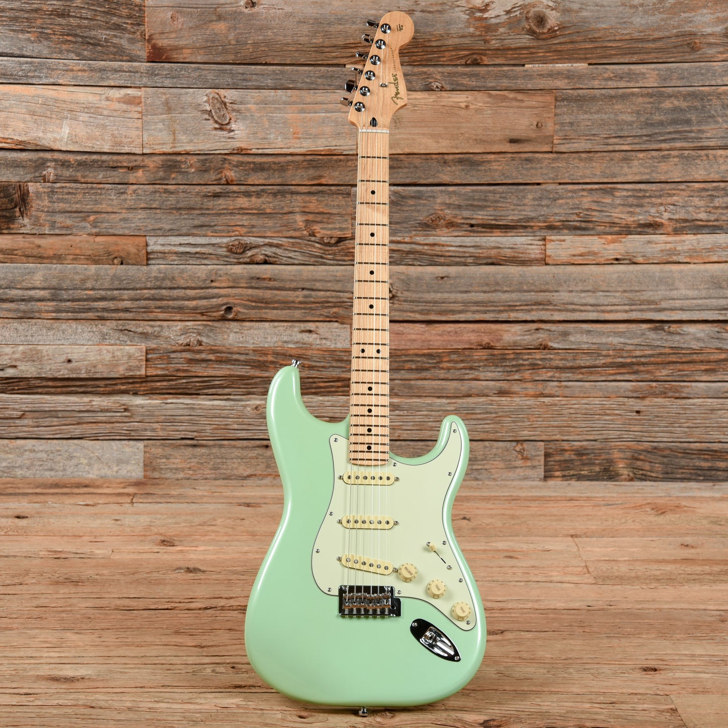 Fender Limited Edition Player Stratocaster Sea Foam Pearl 2022 Electric Guitars / Solid Body