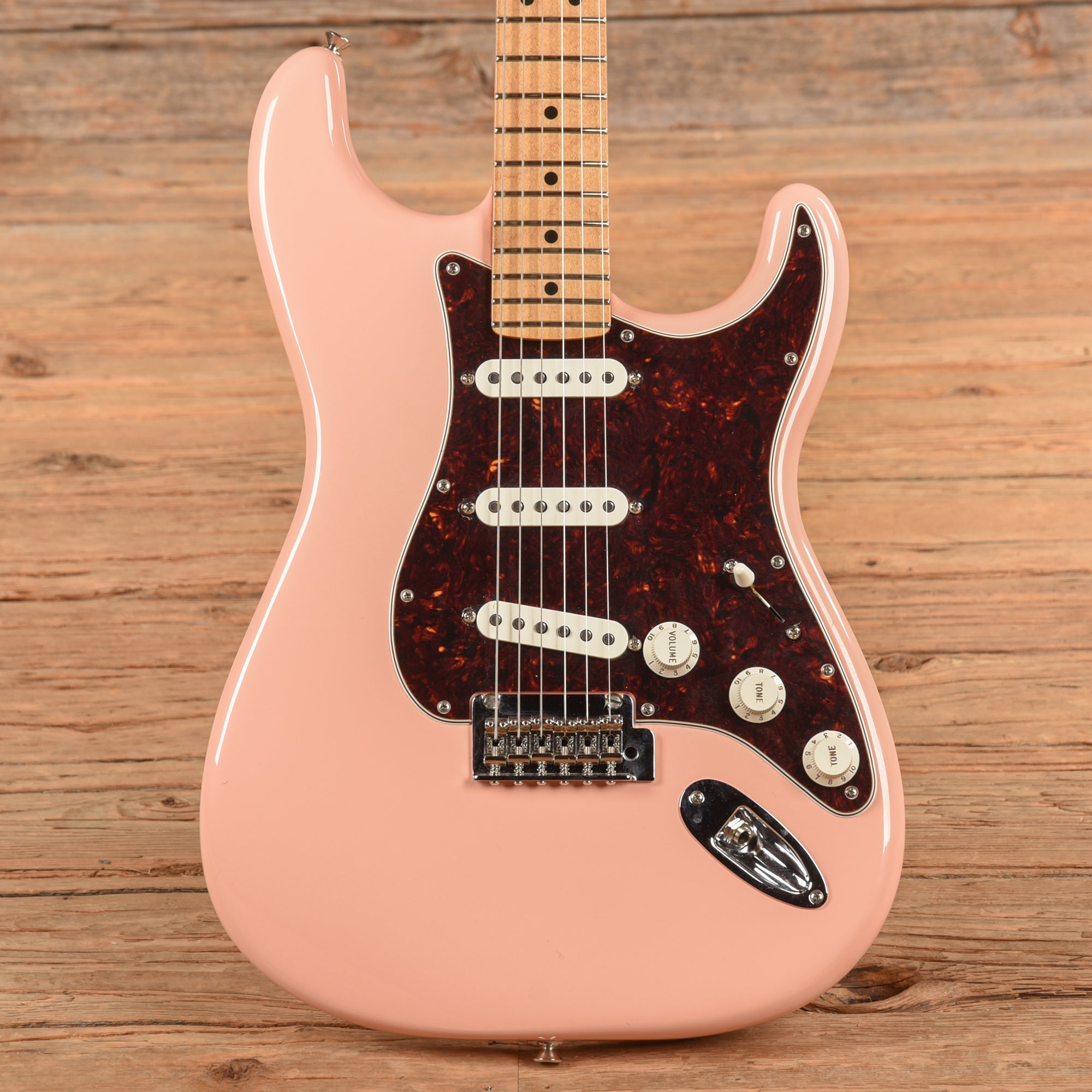 Fender Limited Edition Player Stratocaster Shell Pink 2019 Electric Guitars / Solid Body