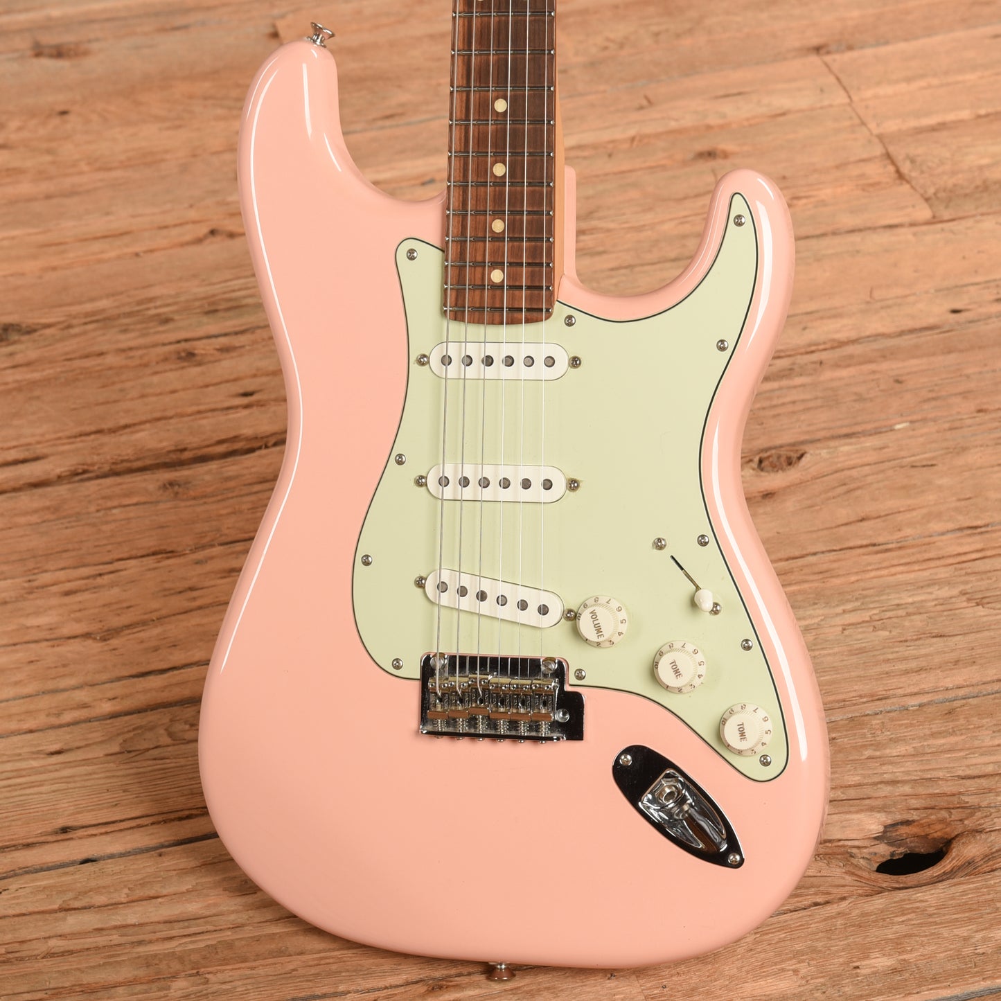 Fender Limited Edition Player Stratocaster Shell Pink 2021 Electric Guitars / Solid Body