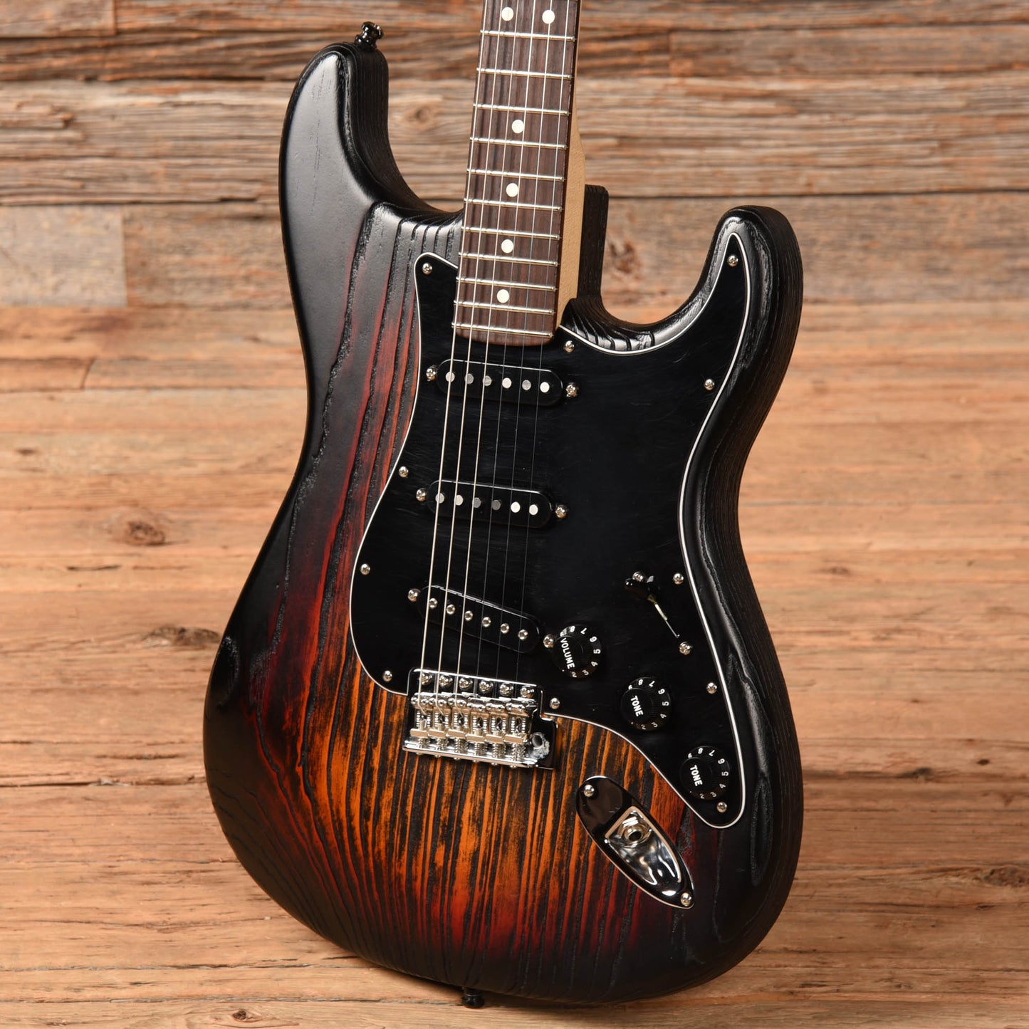 Fender Limited Edition Sandblasted Stratocaster Sunburst 2019 Electric Guitars / Solid Body