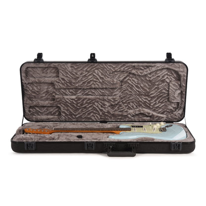 Fender Limited Edition Vintera II Road Worn '60s Stratocaster Sonic Blue Electric Guitars / Solid Body