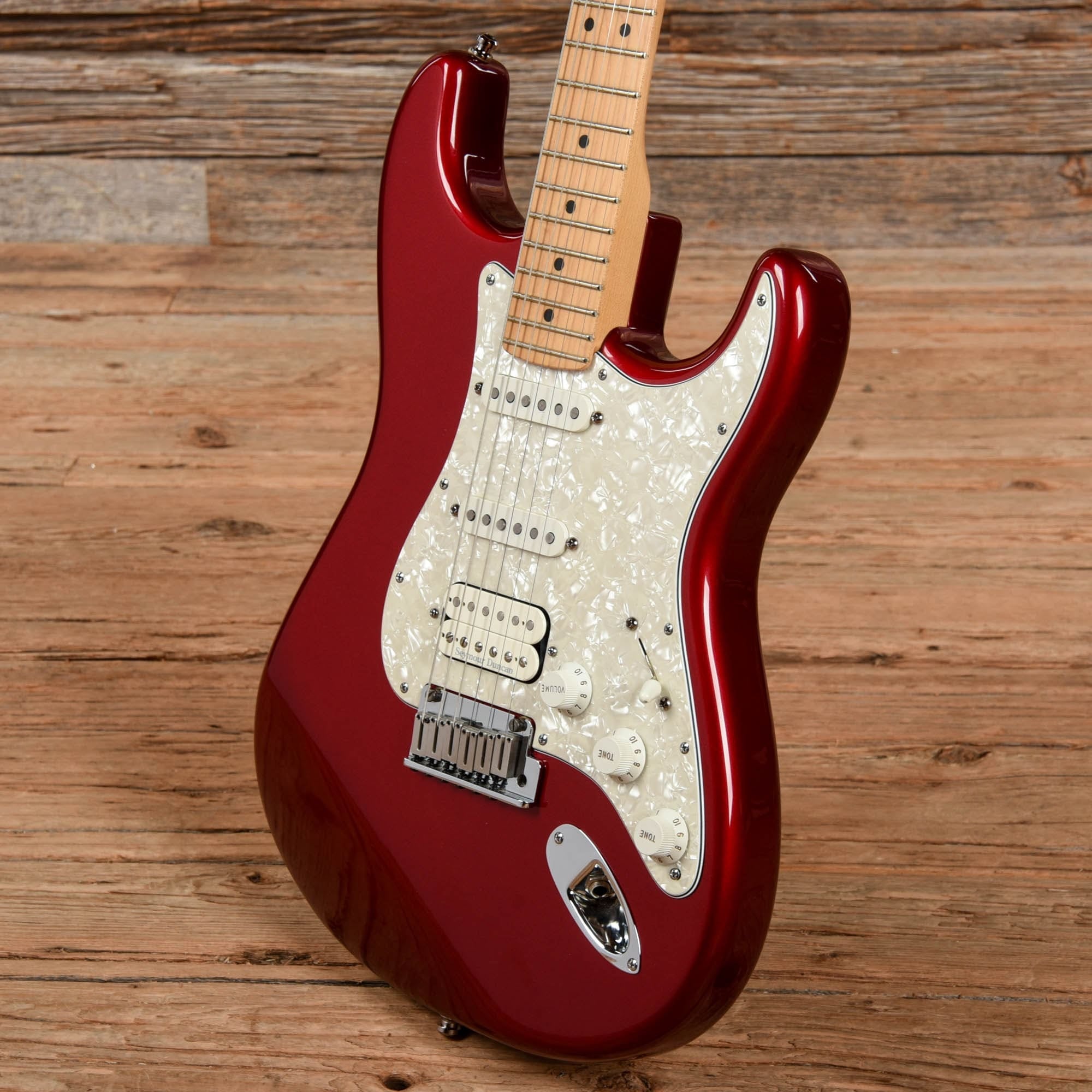 Fender Lone Start Stratocaster Candy Apple Red 2000 Electric Guitars / Solid Body