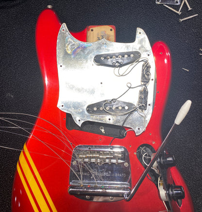 Fender MG-69 Mustang Reissue MIJ Competition Red 1990 Electric Guitars / Solid Body