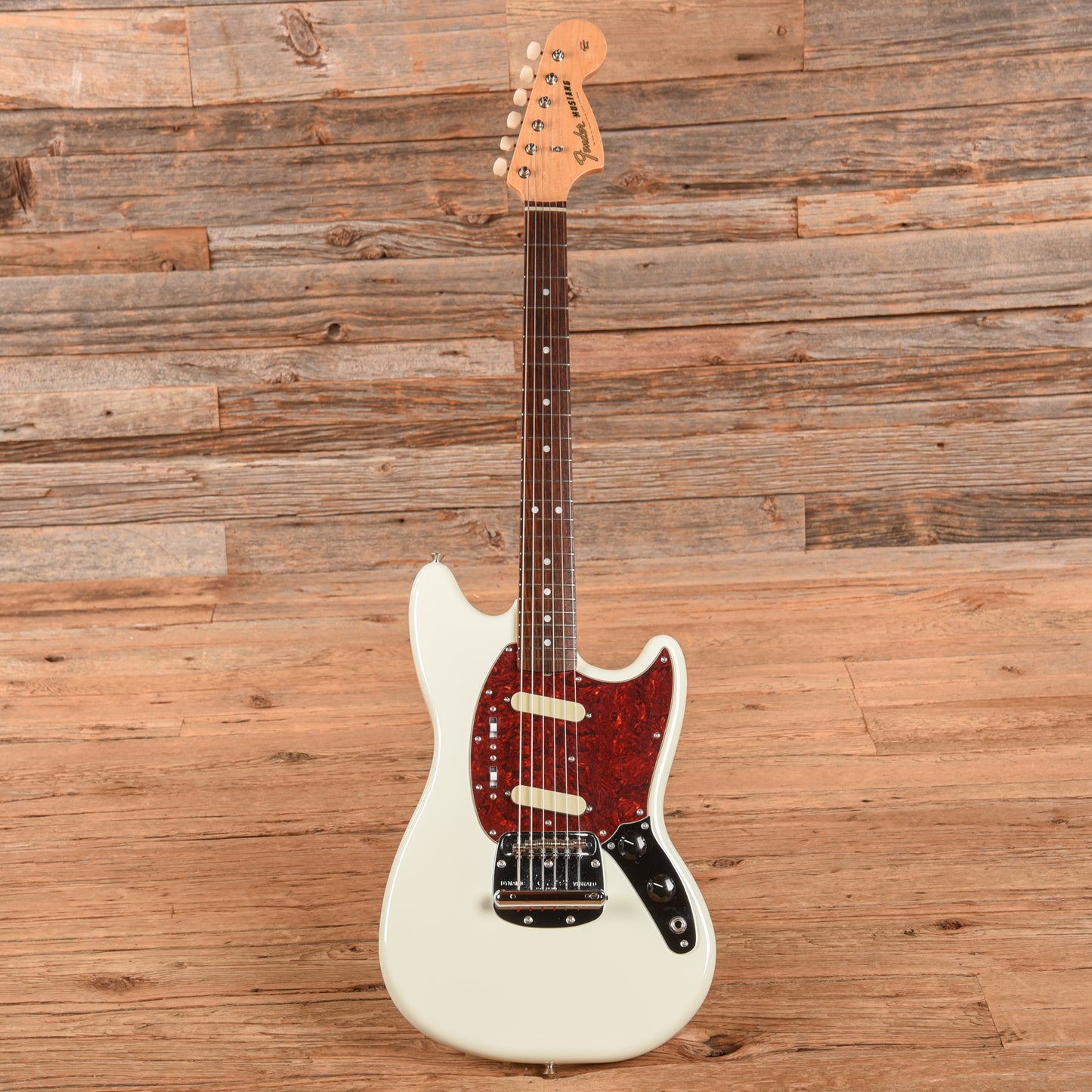 Fender MG-69 Mustang White 2023 Electric Guitars / Solid Body