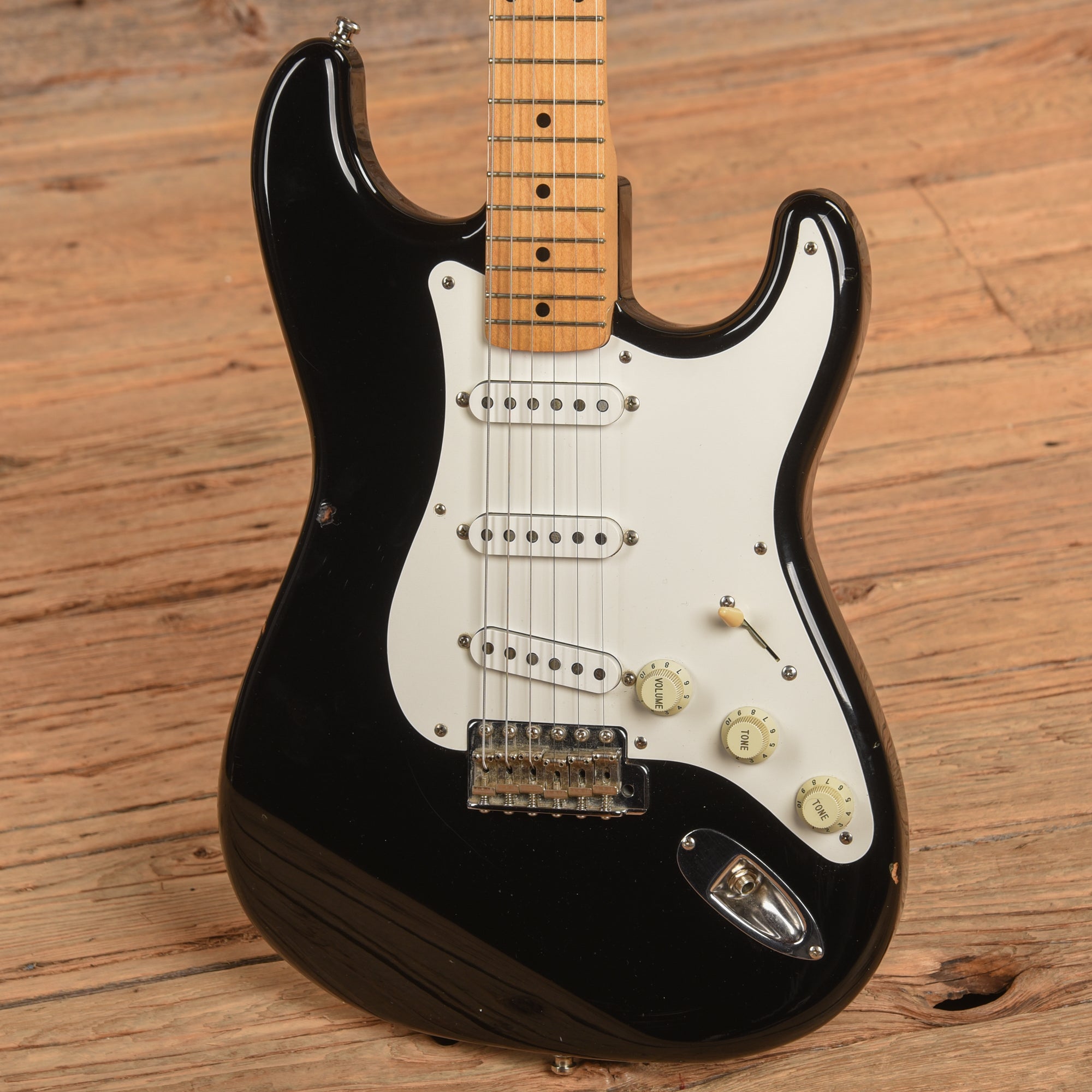 Fender MIJ Standard Stratocaster Black 1980s Electric Guitars / Solid Body
