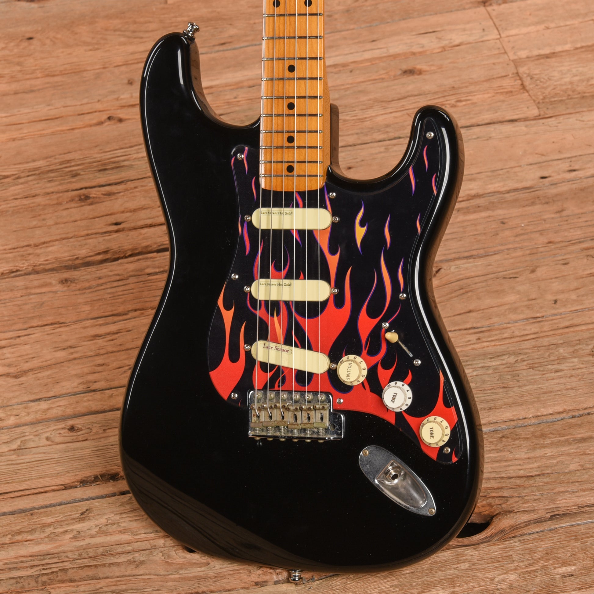 Fender MIJ Stratocaster Black Electric Guitars / Solid Body