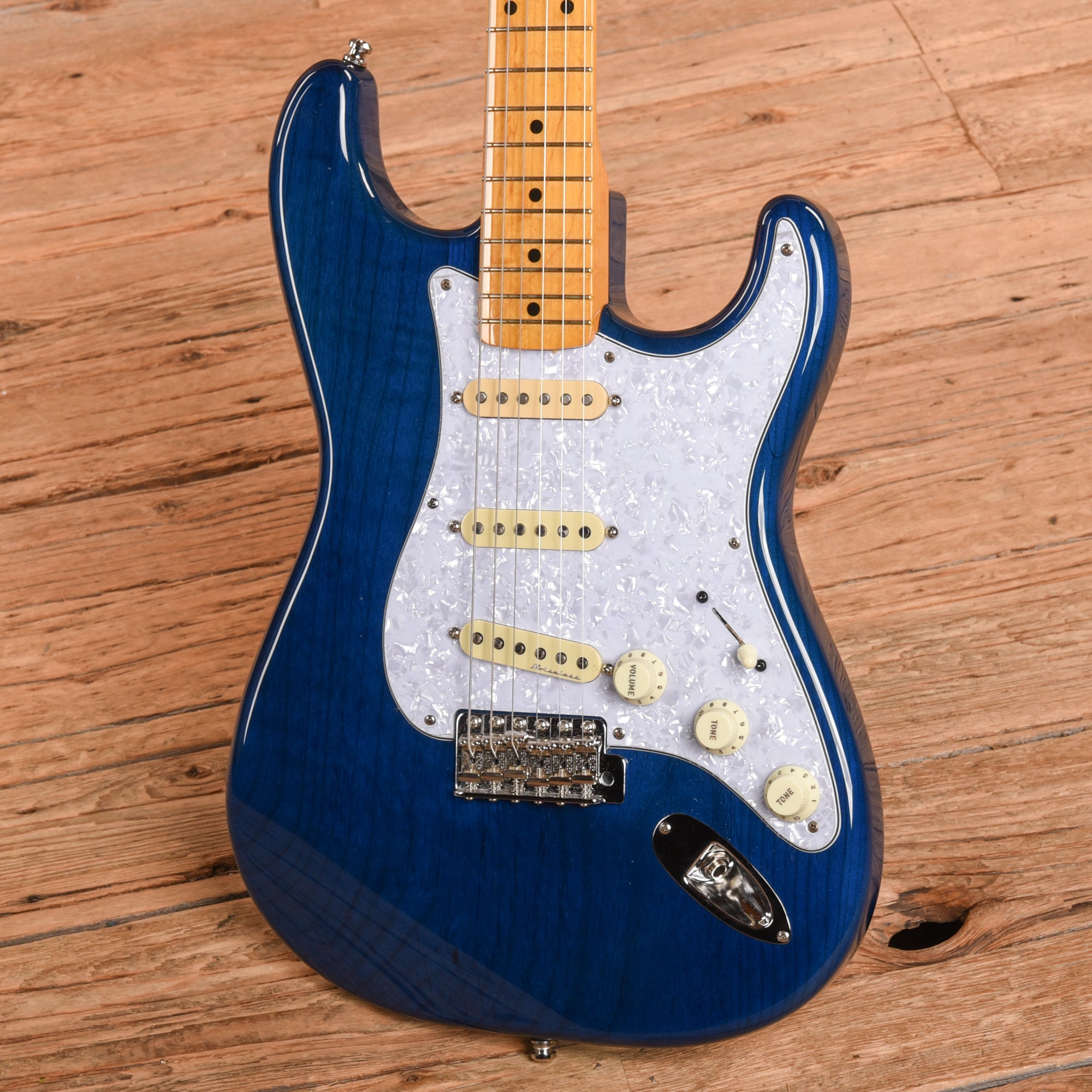 Fender MIJ Traditional '58 Stratocaster Sapphire Blue Transparent