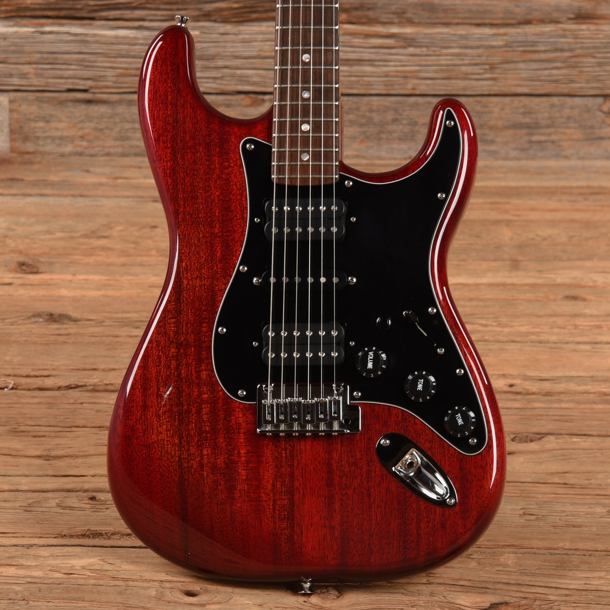 Fender Modern Player Stratocaster Crimson Red Transparent 2013 Electric Guitars / Solid Body