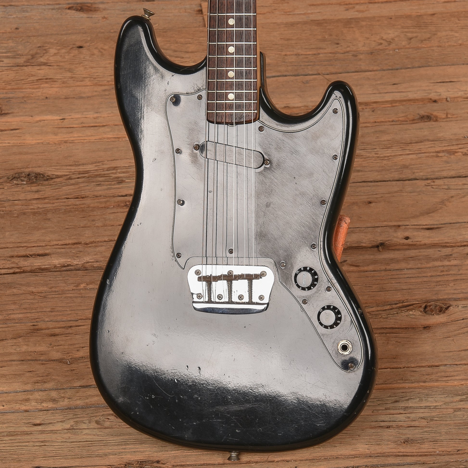 Fender Music Master Black 1977 Electric Guitars / Solid Body