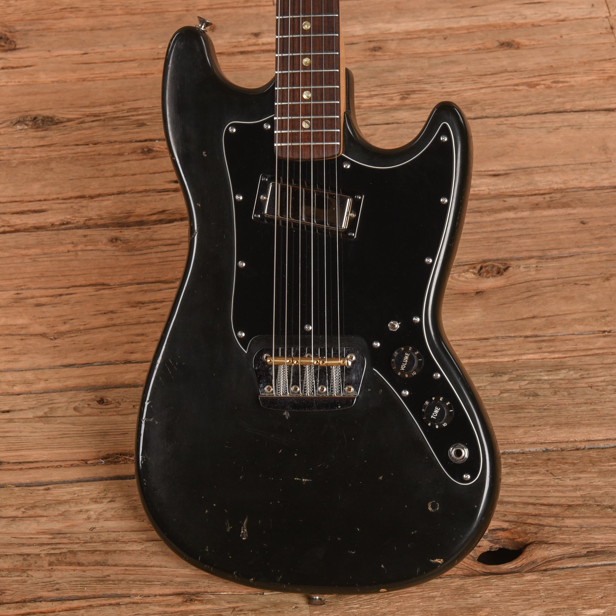 Fender Musicmaster Black 1978 Electric Guitars / Solid Body