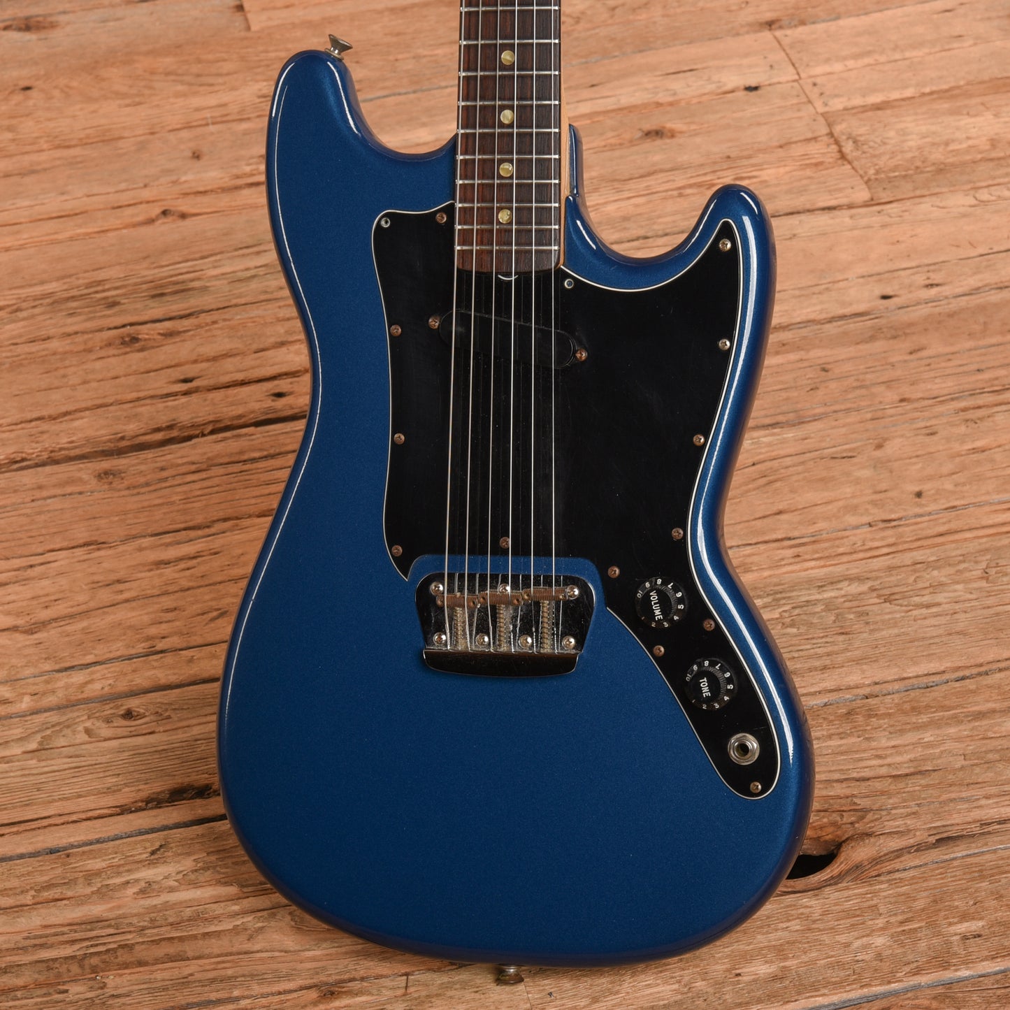 Fender Musicmaster Blue Refin 1978 Electric Guitars / Solid Body