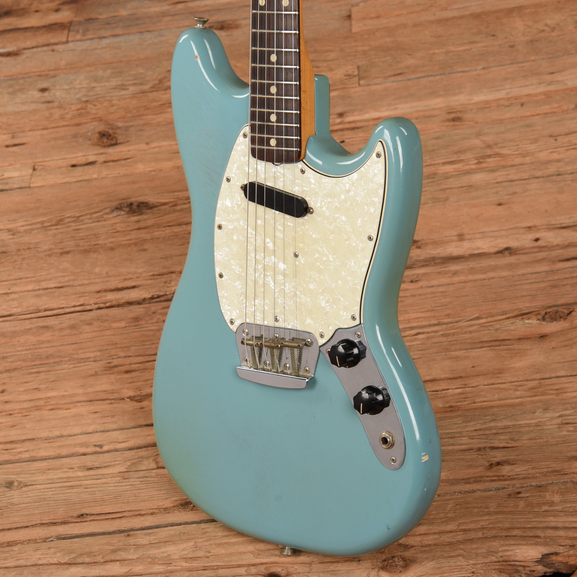 Fender Musicmaster II Blue 1965 Electric Guitars / Solid Body