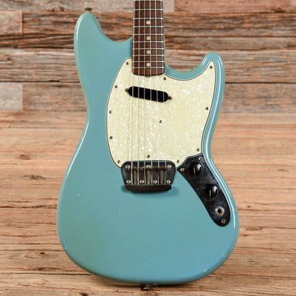 Fender Musicmaster II Daphne Blue 1965 Electric Guitars / Solid Body