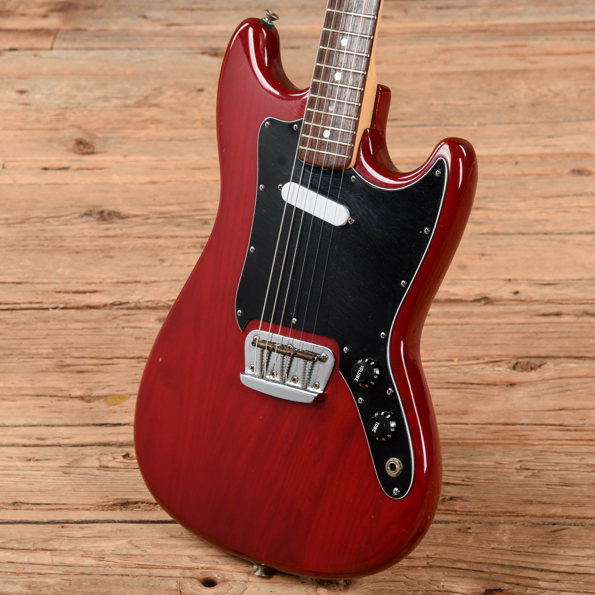 Fender Musicmaster Wine Red 1979 Electric Guitars / Solid Body