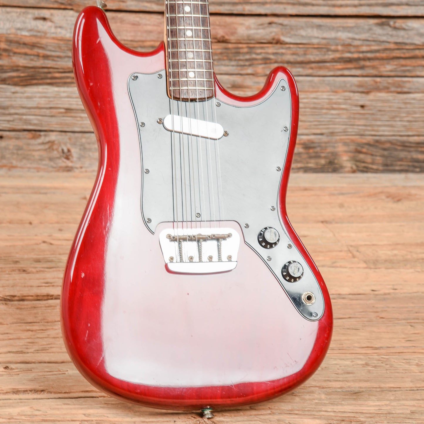 Fender Musicmaster Wine Red 1979 Electric Guitars / Solid Body