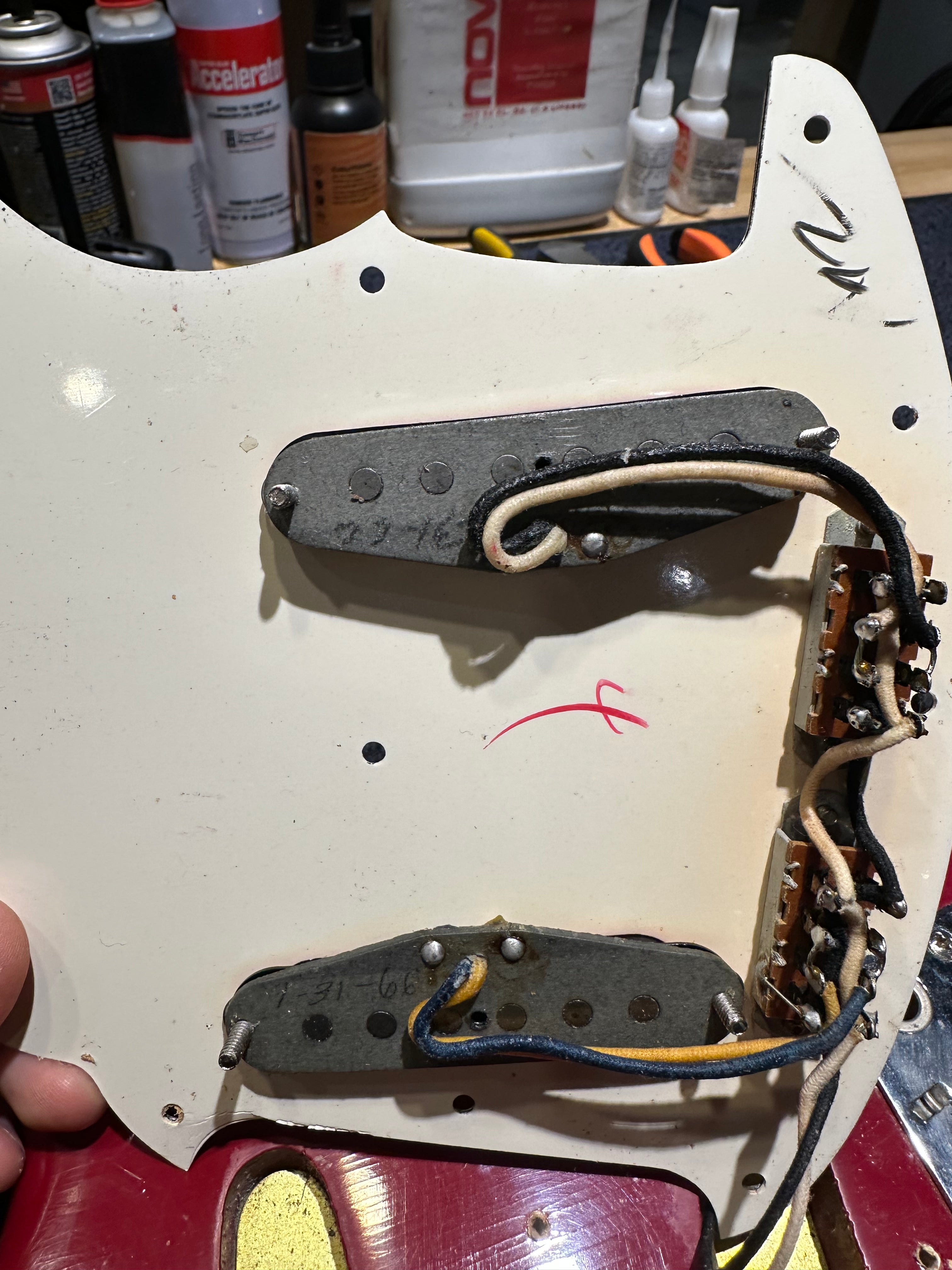Fender Mustang Dakota Red 1966 Electric Guitars / Solid Body