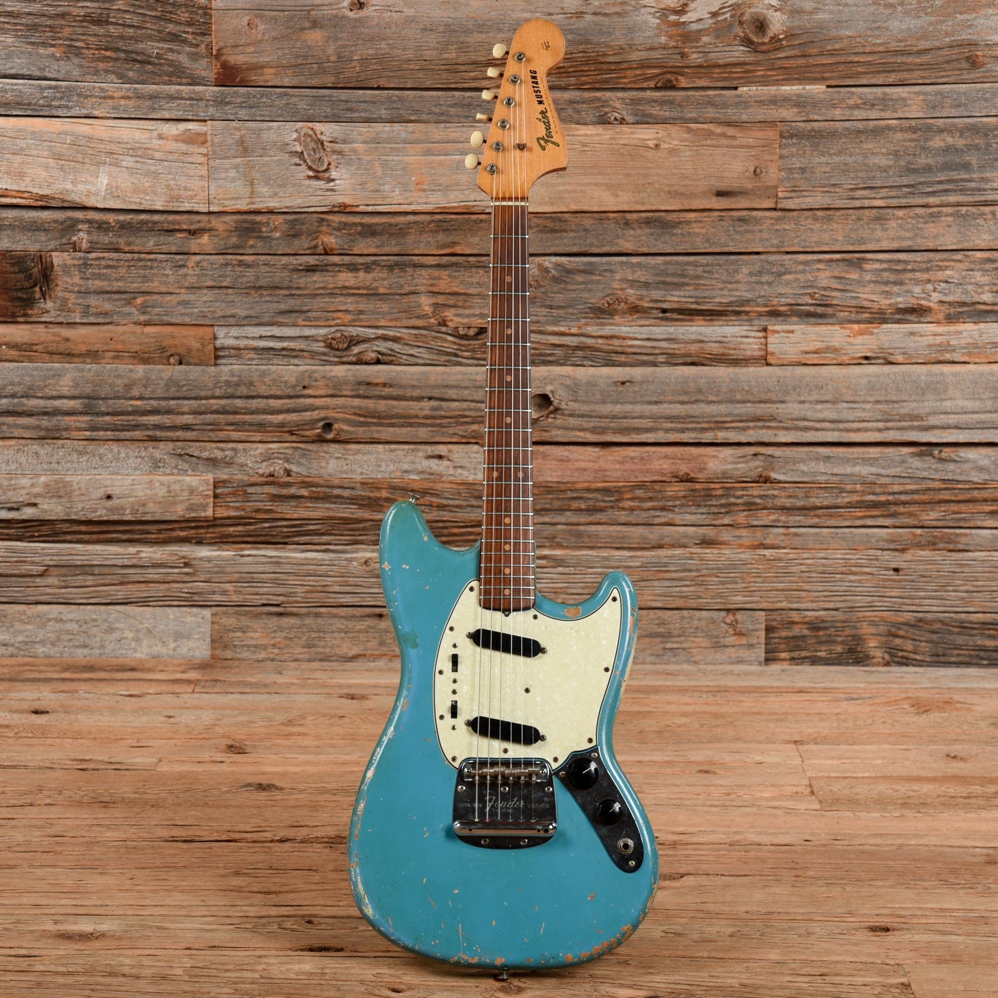 Fender Mustang Daphne Blue 1966 Electric Guitars / Solid Body