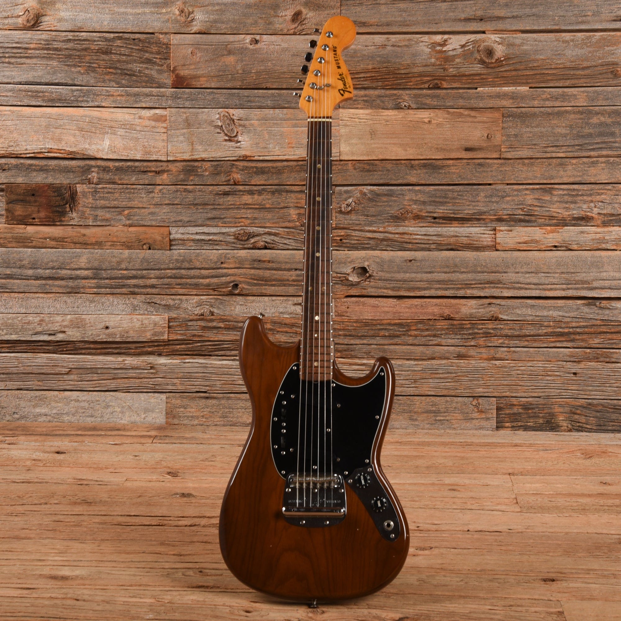 Fender Mustang Mocha 1977 Electric Guitars / Solid Body