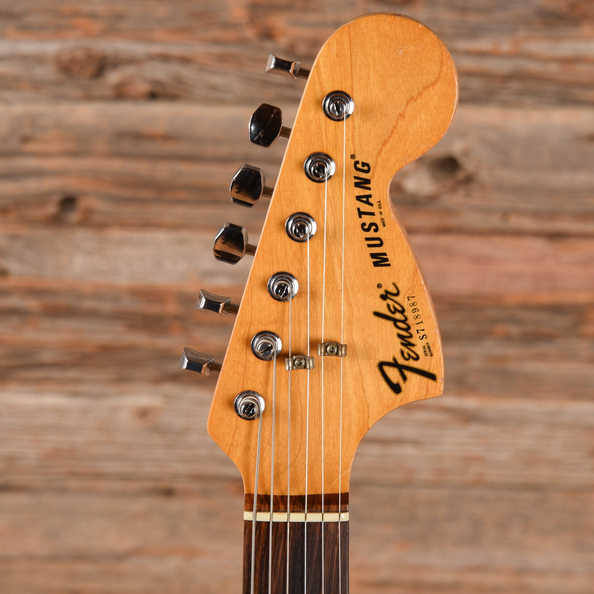 Fender Mustang Mocha 1977 Electric Guitars / Solid Body