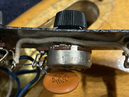 Fender Mustang Natural 1977 Electric Guitars / Solid Body