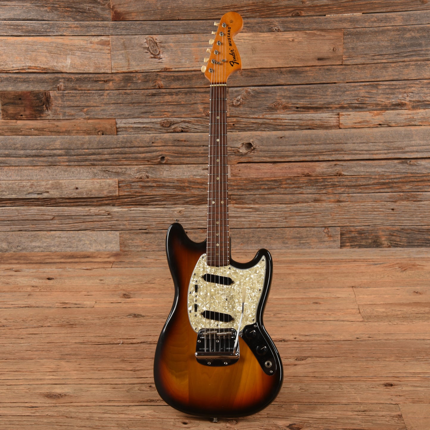 Fender Mustang Sunburst 1974 Electric Guitars / Solid Body
