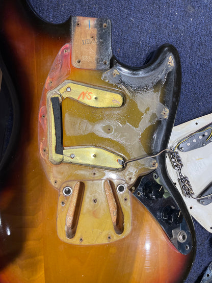 Fender Mustang Sunburst 1974 Electric Guitars / Solid Body