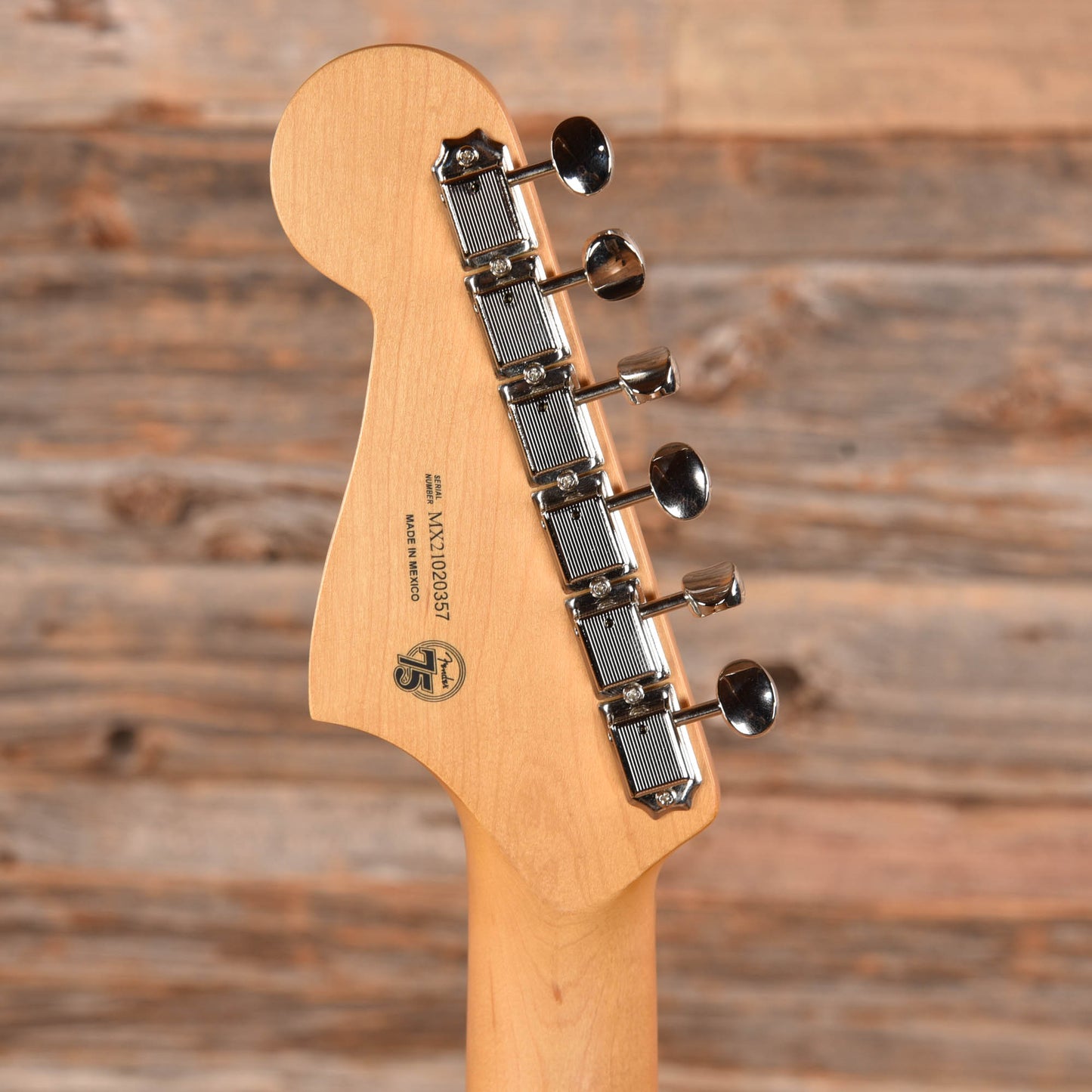 Fender Noventa Jazzmaster Fiesta Red 2021 Electric Guitars / Solid Body