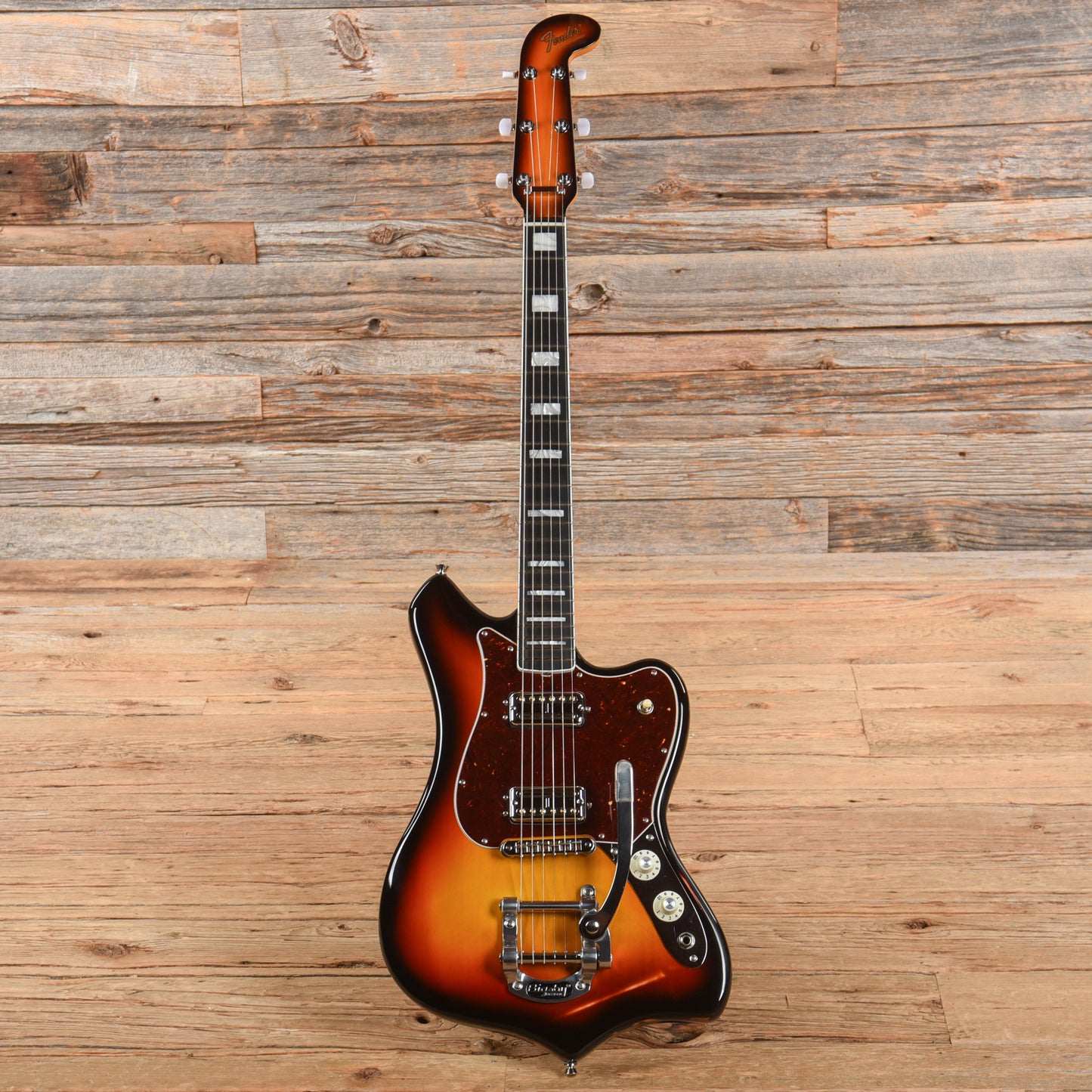 Fender Parallel Universe Maverick Dorado Ultraburst 2019 Electric Guitars / Solid Body