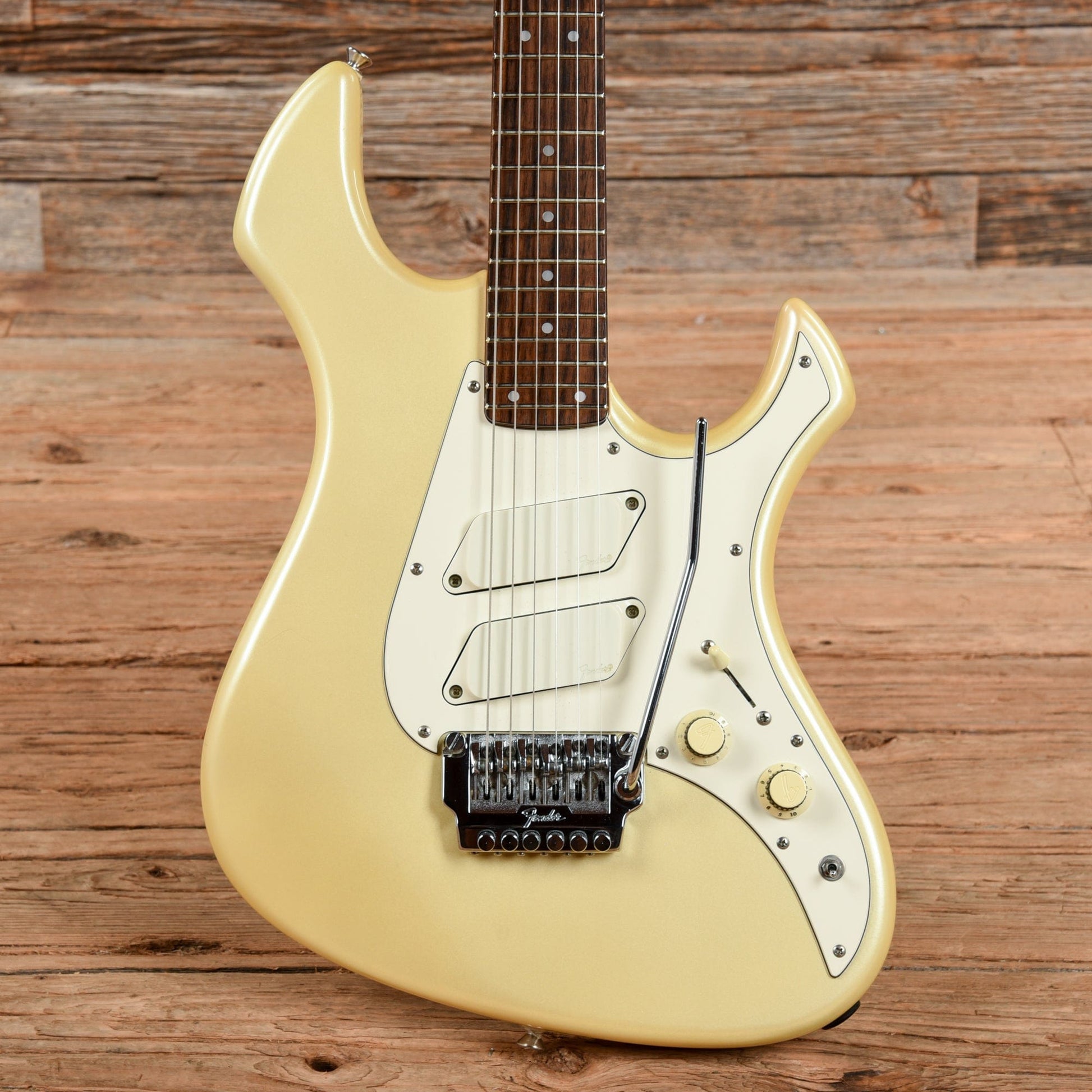 Fender Performer Standard White 1980s Electric Guitars / Solid Body