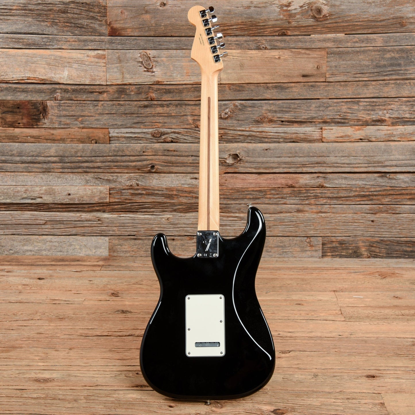 Fender Player Stratocaster Black Electric Guitars / Solid Body