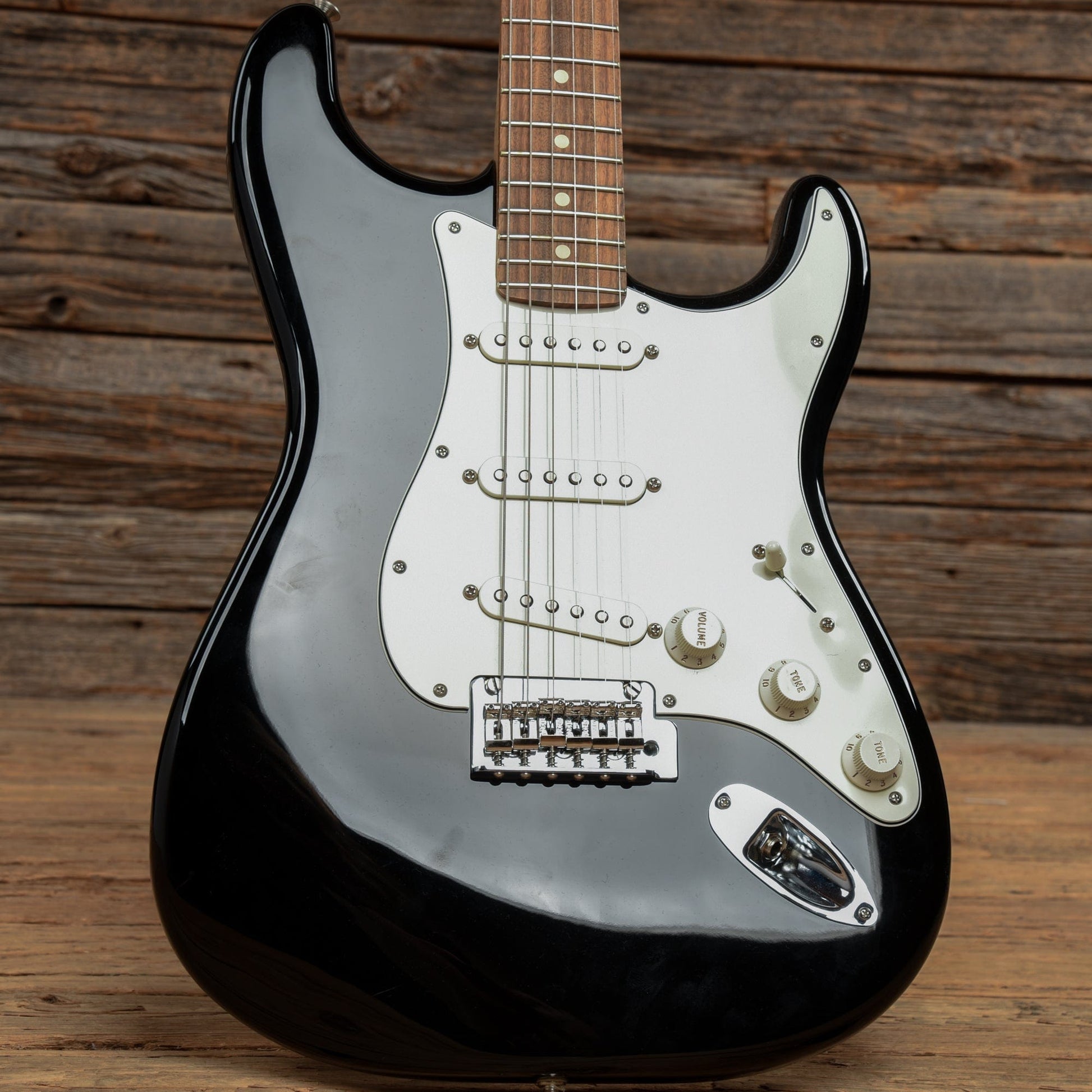 Fender Player Stratocaster Black Electric Guitars / Solid Body