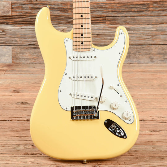 Fender Player Stratocaster Buttercream 2021 Electric Guitars / Solid Body
