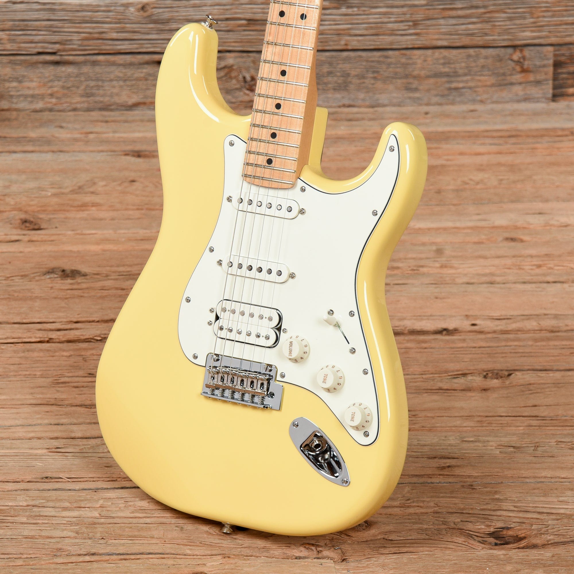 Fender Player Stratocaster HSS Buttercream 2022 Electric Guitars / Solid Body