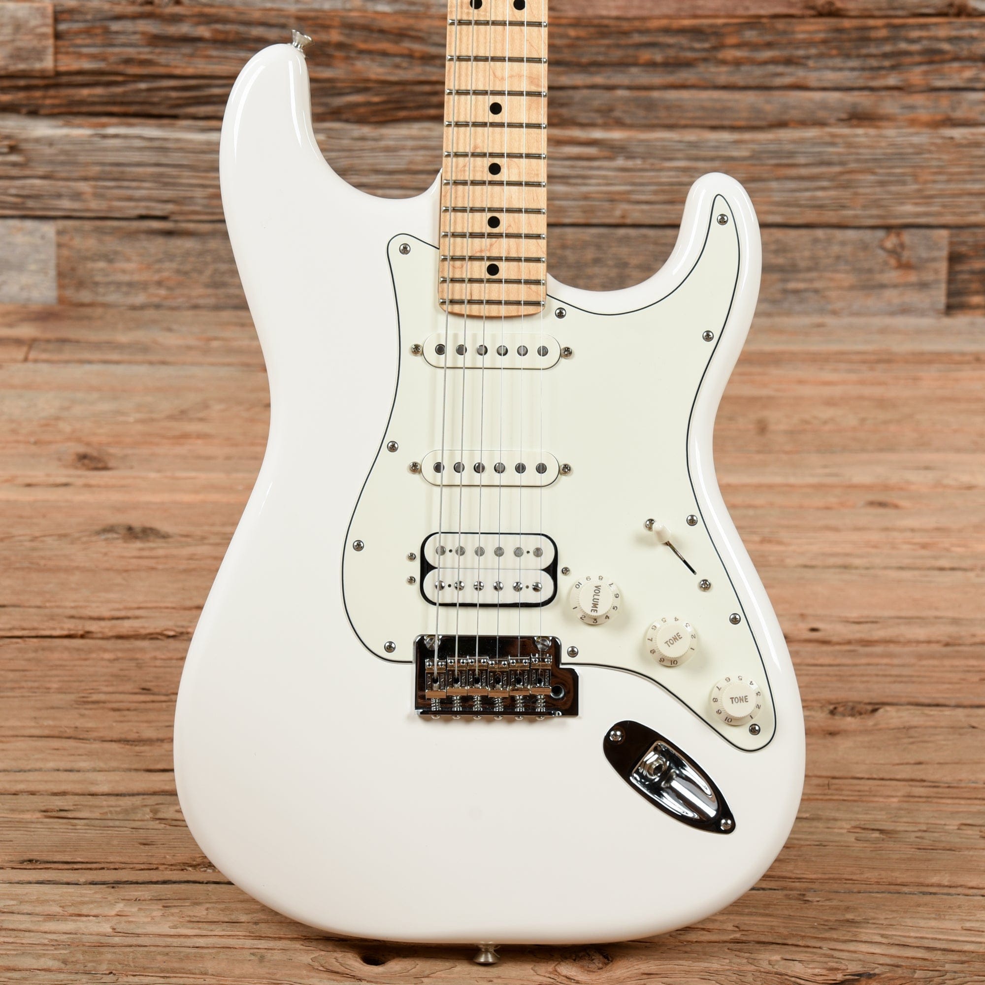 Fender Player Stratocaster HSS White 2021 – Chicago Music Exchange