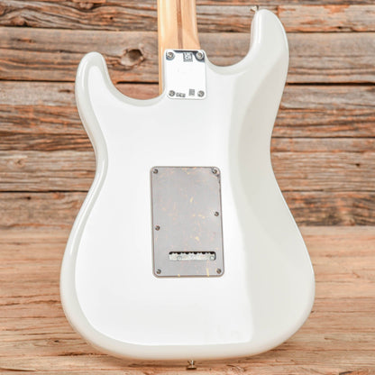 Fender Player Stratocaster HSS White 2022 Electric Guitars / Solid Body