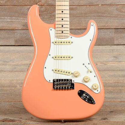 Fender Player Stratocaster Pacific Peach Electric Guitars / Solid Body