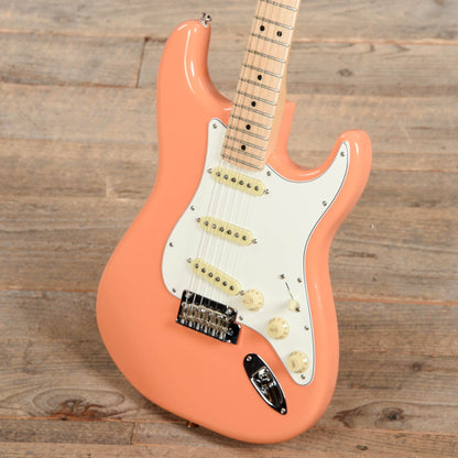 Fender Player Stratocaster Pacific Peach Electric Guitars / Solid Body